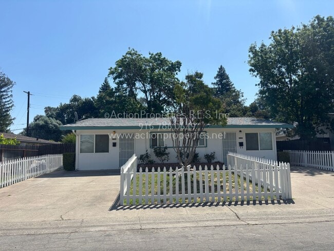 property at 8206 Cordelia Cir