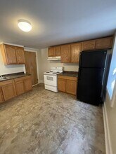 14 Myrtle Ave in Fitchburg, MA - Building Photo - Building Photo
