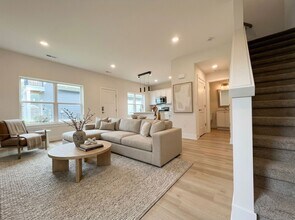 Residences at Breckenridge in Ferndale, MI - Building Photo - Building Photo