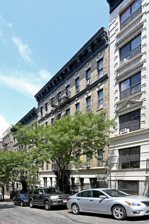 613-619 W 144th St in New York, NY - Building Photo