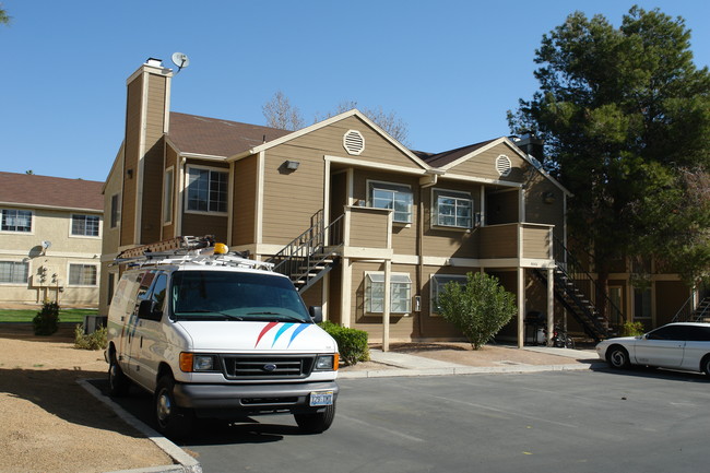 Village At Karen in Las Vegas, NV - Building Photo - Building Photo