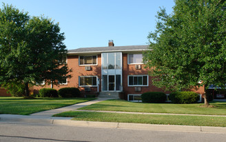 1400 Old Canton Ln Apartments