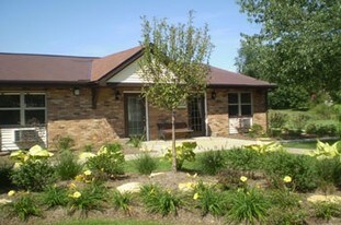Creston Station Apartments in Creston, OH - Building Photo