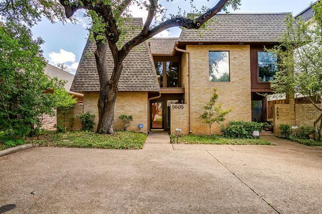 property at 5605 Collinwood Ave