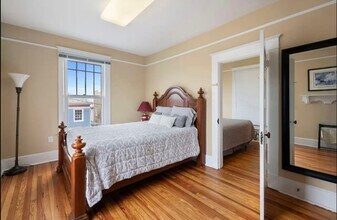 11 S Court St in Luray, VA - Building Photo - Building Photo