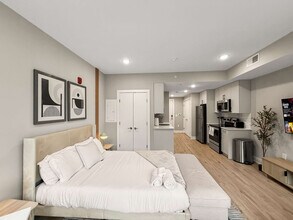626 N Delaware Ave in Philadelphia, PA - Building Photo - Building Photo