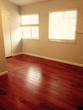 1925 Rock Springs Dr in Hayward, CA - Foto de edificio - Building Photo