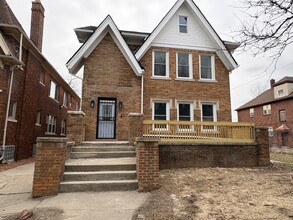 3317 Webb St in Detroit, MI - Building Photo - Building Photo