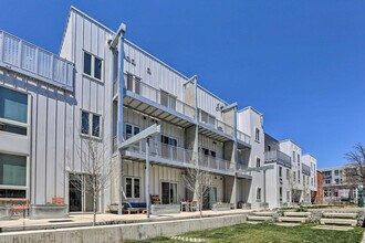 2530 Lawrence St in Denver, CO - Building Photo - Building Photo