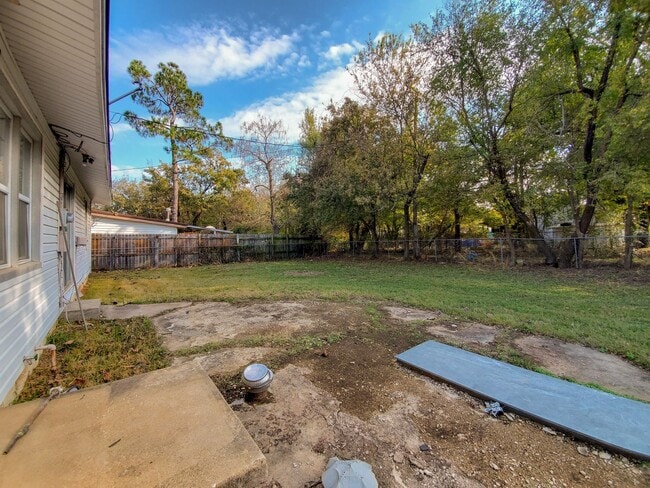 518 W Park St in Tecumseh, OK - Building Photo - Building Photo