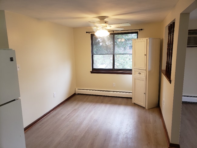 1129 Farnsworth Ave in North Tonawanda, NY - Building Photo - Building Photo