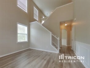 9106 Valleyview Ct in Union City, GA - Building Photo - Building Photo