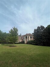 4387 Blue Ridge Dr in Douglasville, GA - Building Photo - Building Photo