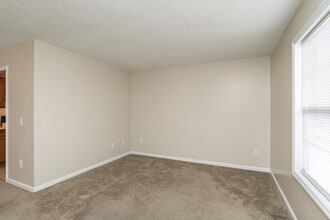 Shiloh Gardens Independent Living in Trotwood, OH - Building Photo - Building Photo