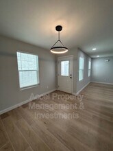 6617 N 5th St in McAllen, TX - Building Photo - Building Photo