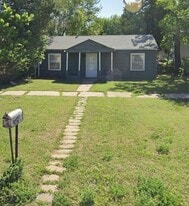 1916 Baker Ave in Great Bend, KS - Building Photo