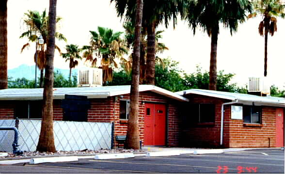 Continental West in Tucson, AZ - Foto de edificio - Building Photo