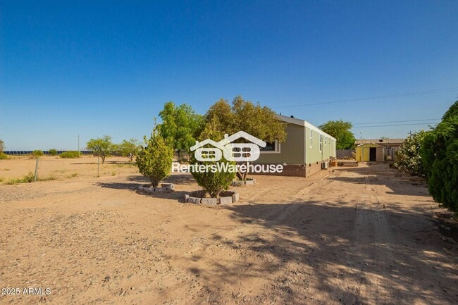 3045 E Cornman Rd in Eloy, AZ - Building Photo - Building Photo