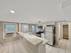2014 Lowerline St in New Orleans, LA - Building Photo - Building Photo