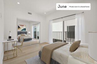 Room in Shared 5 bed/4 bath home in Los Angeles, CA - Building Photo