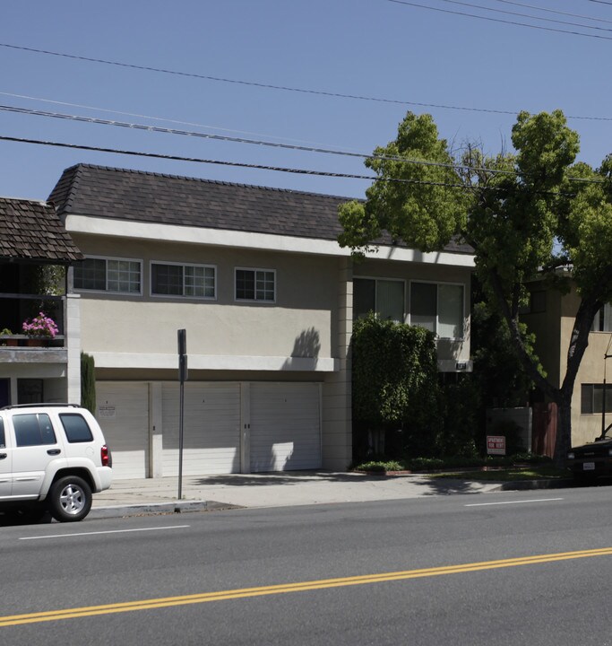 122 S Buena Vista St in Burbank, CA - Foto de edificio