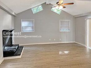 8789 Ashton Rd in Jonesboro, GA - Building Photo - Building Photo