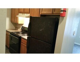 10921 Roger Dr in New Orleans, LA - Building Photo