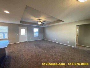 1338 Marseilles Ave in Republic, MO - Building Photo - Building Photo