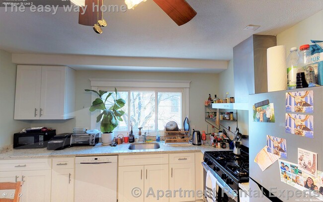 property at 9 Arlington St