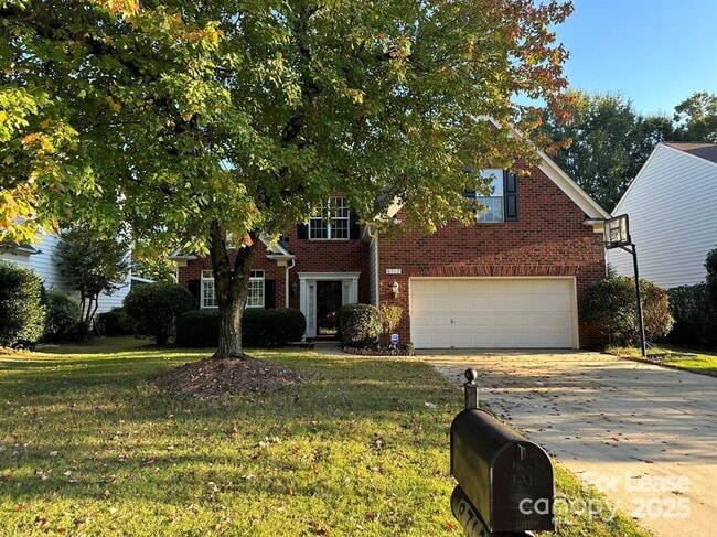 property at 8712 Fieldcroft Dr