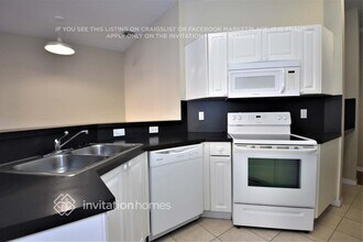 13737 SW 116th Terrace in Miami, FL - Building Photo - Building Photo