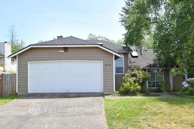 property at 32724 17th Ave SW