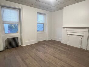 217 Harrison Ave, Unit #2 in Boston, MA - Building Photo - Building Photo