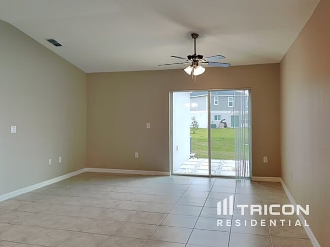 624 Bullrush Ct in Davenport, FL - Foto de edificio - Building Photo