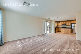 4245 Fleet Dancer St in Las Vegas, NV - Building Photo - Building Photo