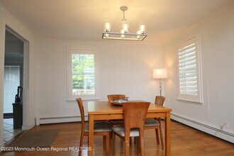 370 E Main St in Manasquan, NJ - Building Photo - Building Photo