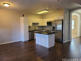 91-2051-2051 Kai 'Oli St in Ewa Beach, HI - Building Photo