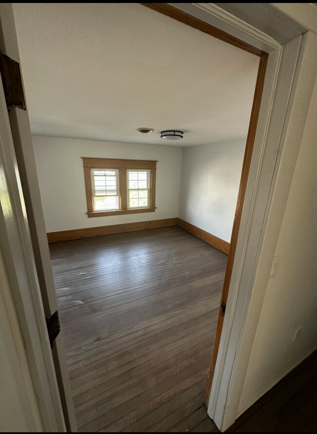 685 Washington Ave in Albany, NY - Building Photo - Building Photo
