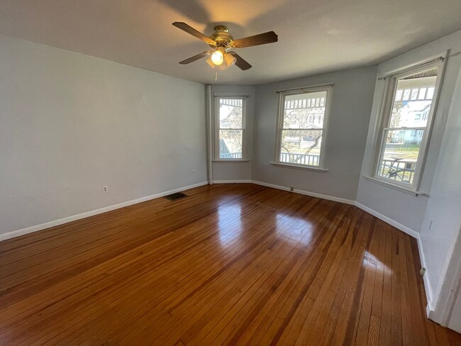 26 Livingston Ave in Pittsfield, MA - Building Photo - Building Photo
