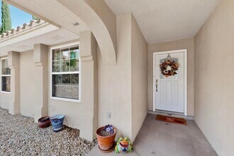 2004 Vista Lejano in Las Cruces, NM - Building Photo - Building Photo