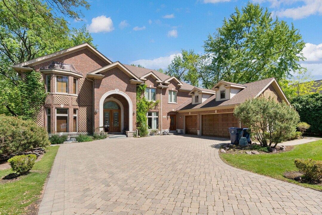 2181 2nd St in Northbrook, IL - Building Photo