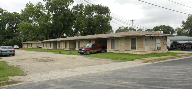 620 Gunter St in Austin, TX - Building Photo - Building Photo