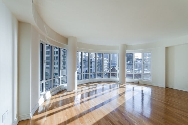 2000 Drummond St in Montréal, QC - Building Photo - Building Photo