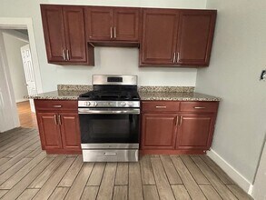 65 Sargeant St in Hartford, CT - Building Photo - Building Photo