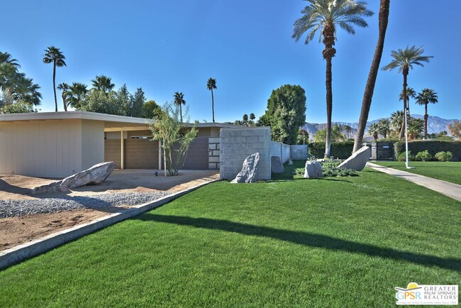 71877 Vista Del Rio in Rancho Mirage, CA - Foto de edificio - Building Photo