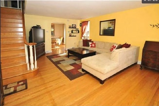 803 Rhawn St in Philadelphia, PA - Building Photo - Building Photo