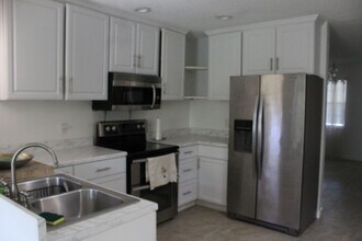 5943 Chicory Ct in New Port Richey, FL - Building Photo - Building Photo