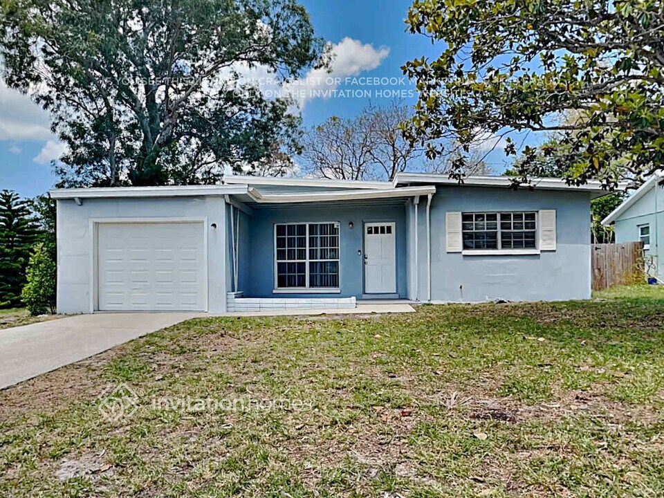 1510 Levern St in Clearwater, FL - Building Photo