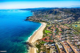 16 Corniche Dr, Unit H in Dana Point, CA - Building Photo - Building Photo