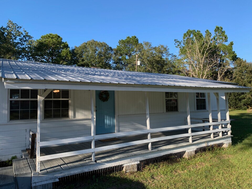 86057 Crosby Ave in Yulee, FL - Building Photo